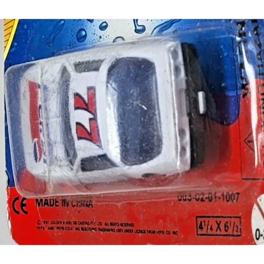 Vintage 1993 Golden Wheel Pepsi Team Racer Die-Cast Car Chevy Corvette #77 HW17 - Picture 5 of 5